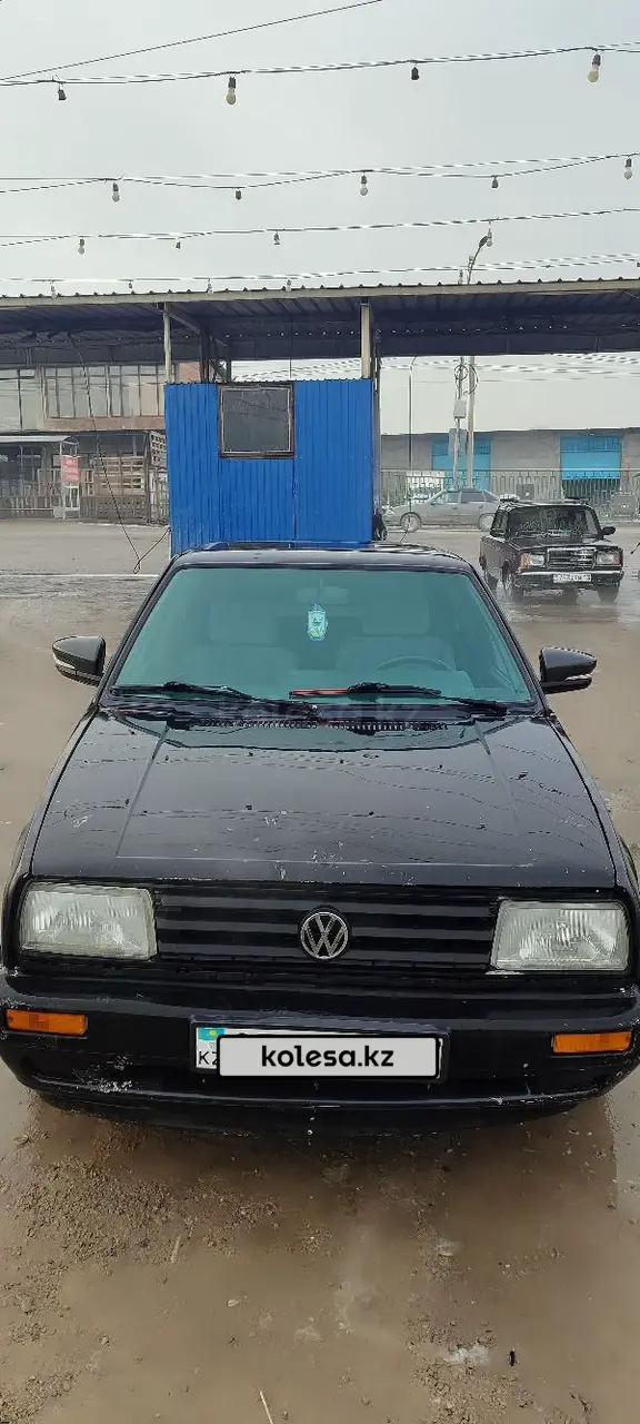 1990 года, КПП Механика, 1.6 л.