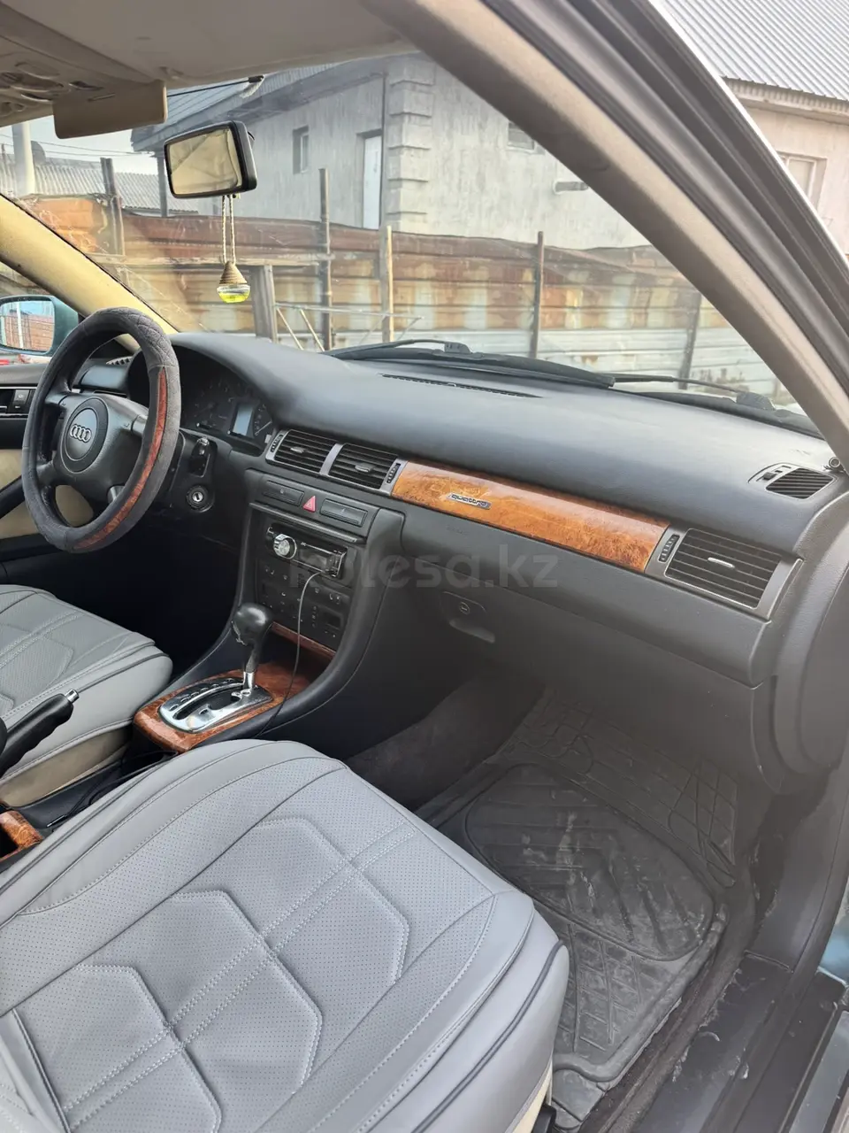 1997 года, КПП Автомат, 2.8 л.