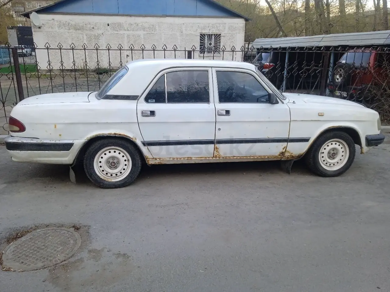 1999 года, КПП Механика, 2.4 л.