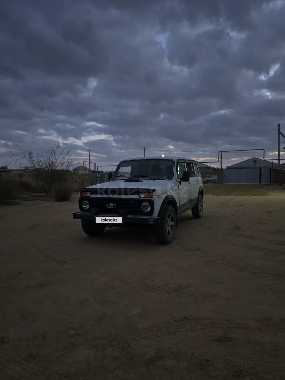 2002 года, КПП Механика, 1.7 л.