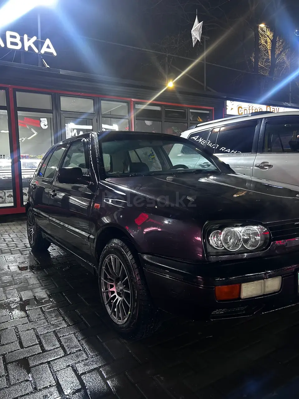 1992 года, КПП Механика, 1.8 л.