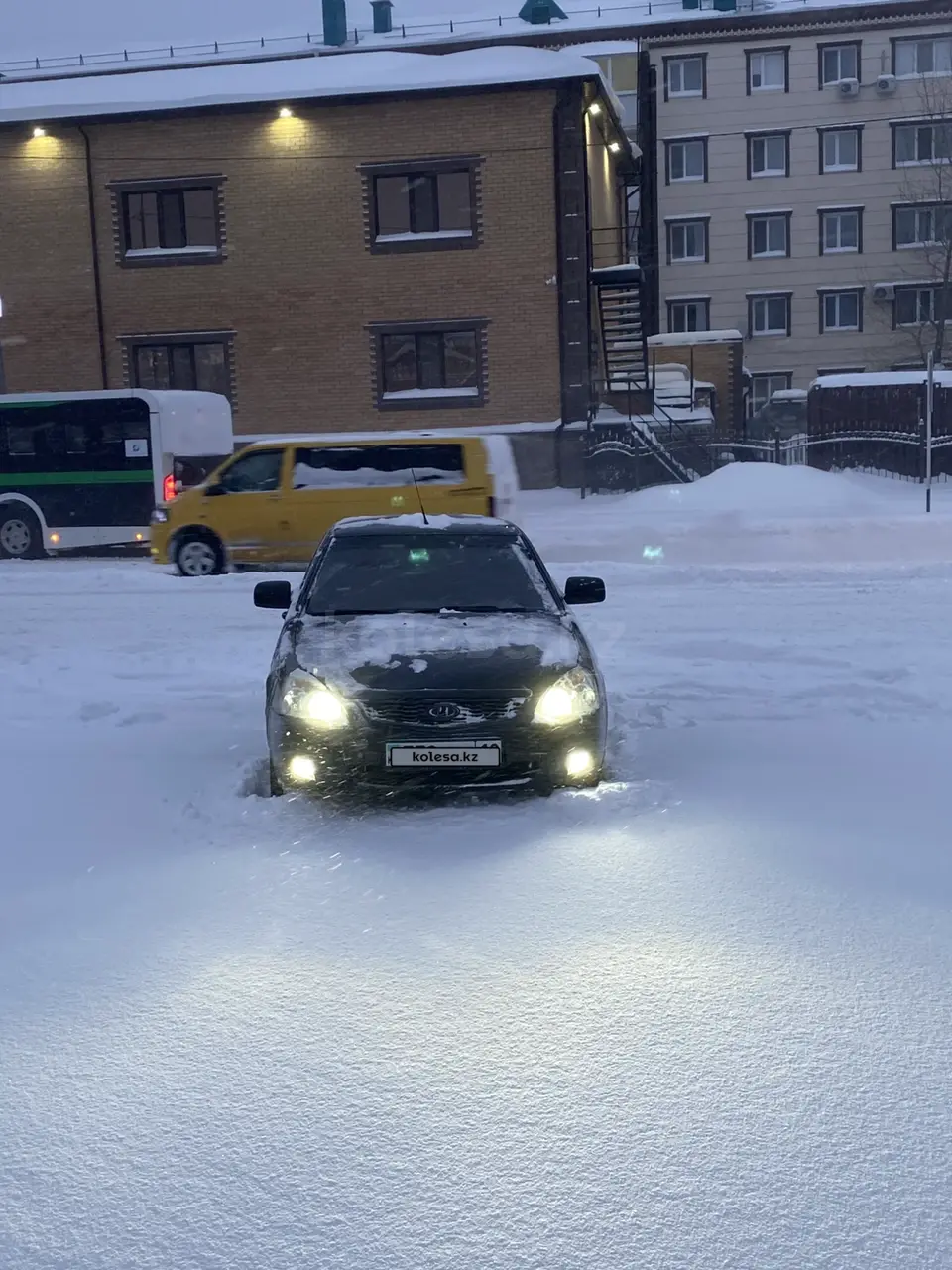 2013 года, КПП Механика, 1.6 л.