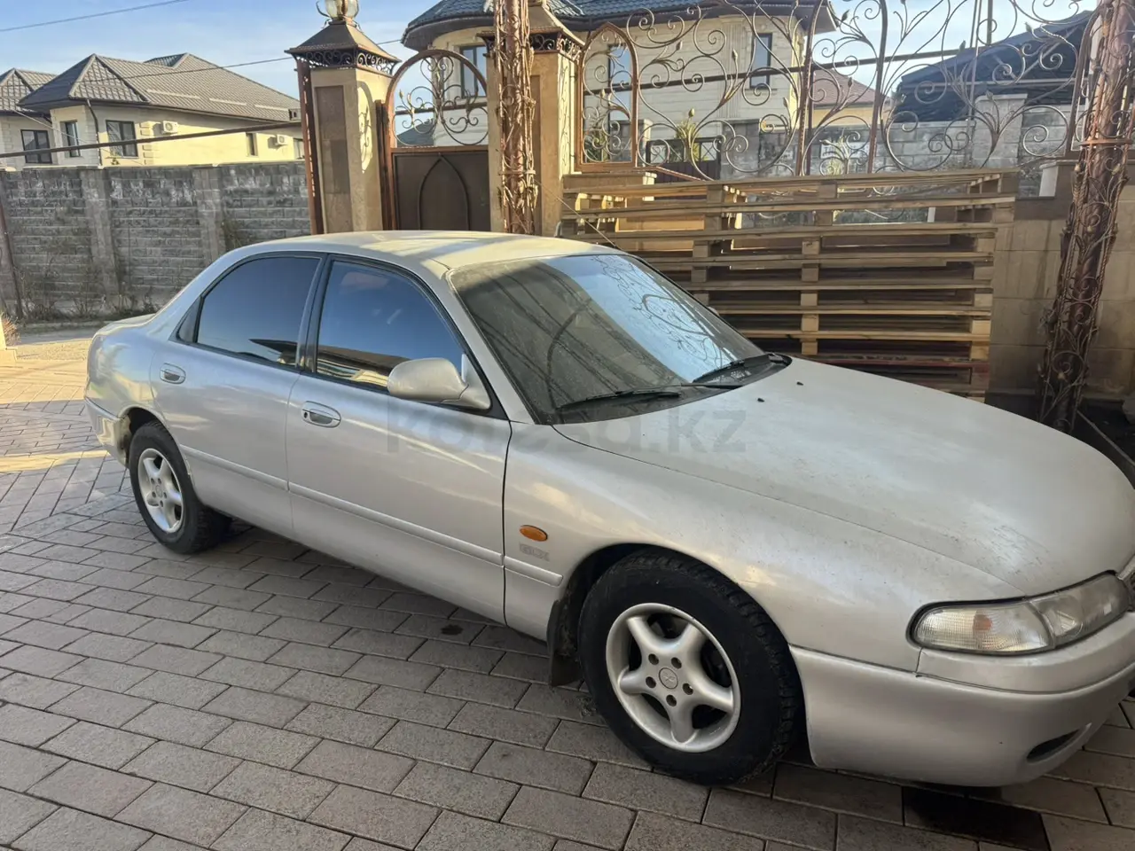 1995 года, КПП Автомат, 2 л.