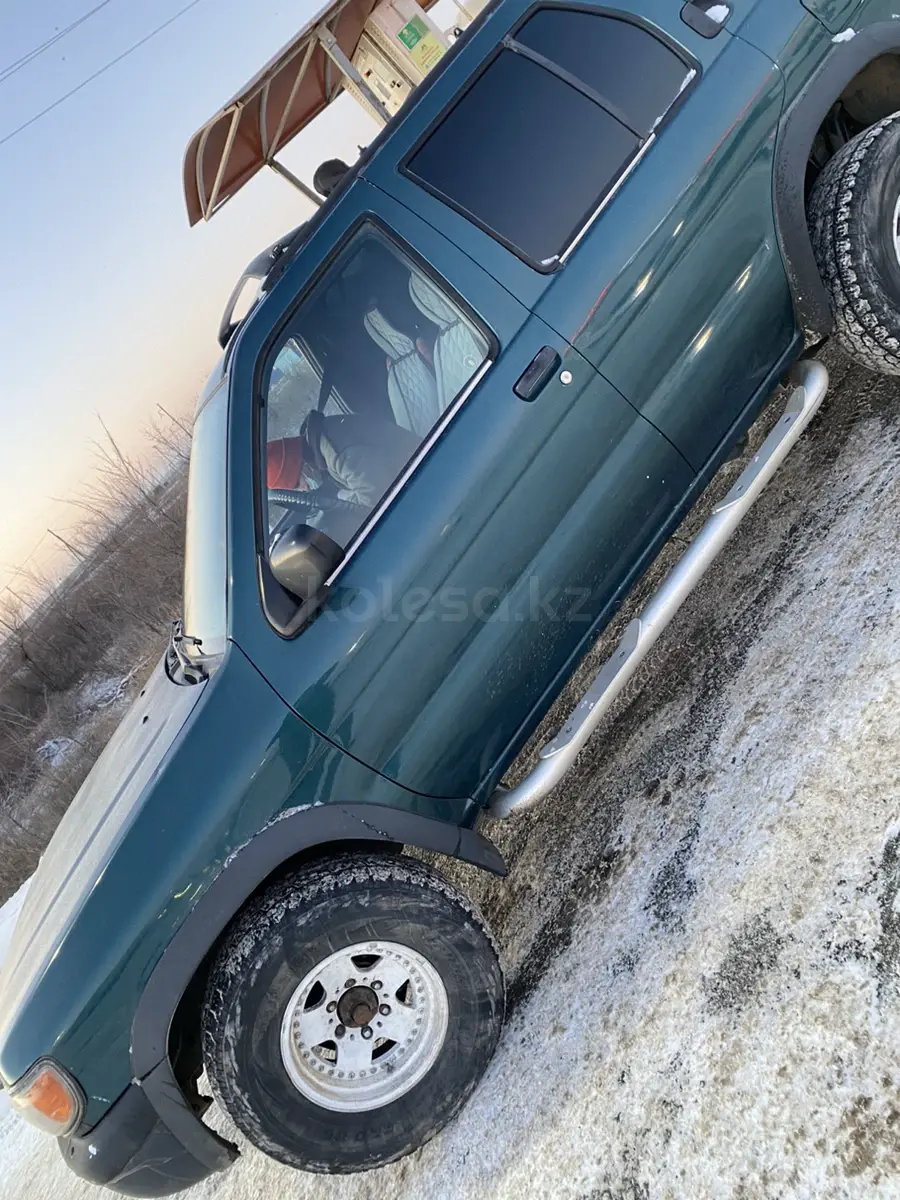 1998 года, КПП Автомат, 3.3 л.