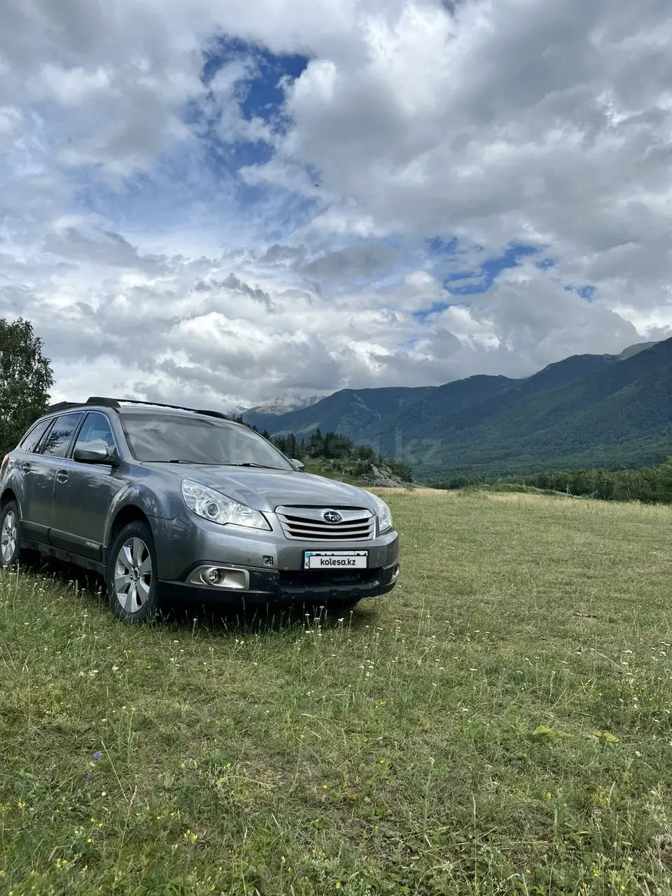 2010 года, КПП Вариатор, 2.5 л.