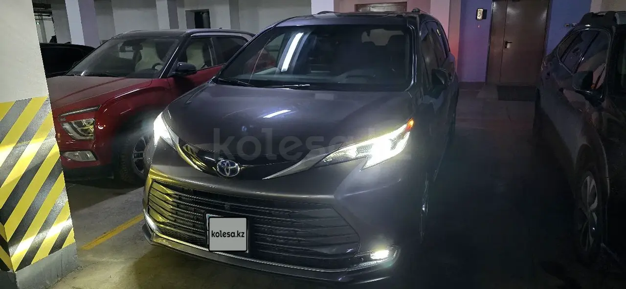 2020 года, КПП Автомат, 2.5 л.