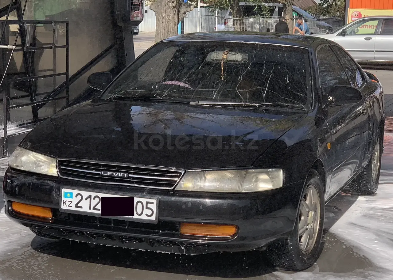 1992 года, КПП Автомат, 1.6 л.