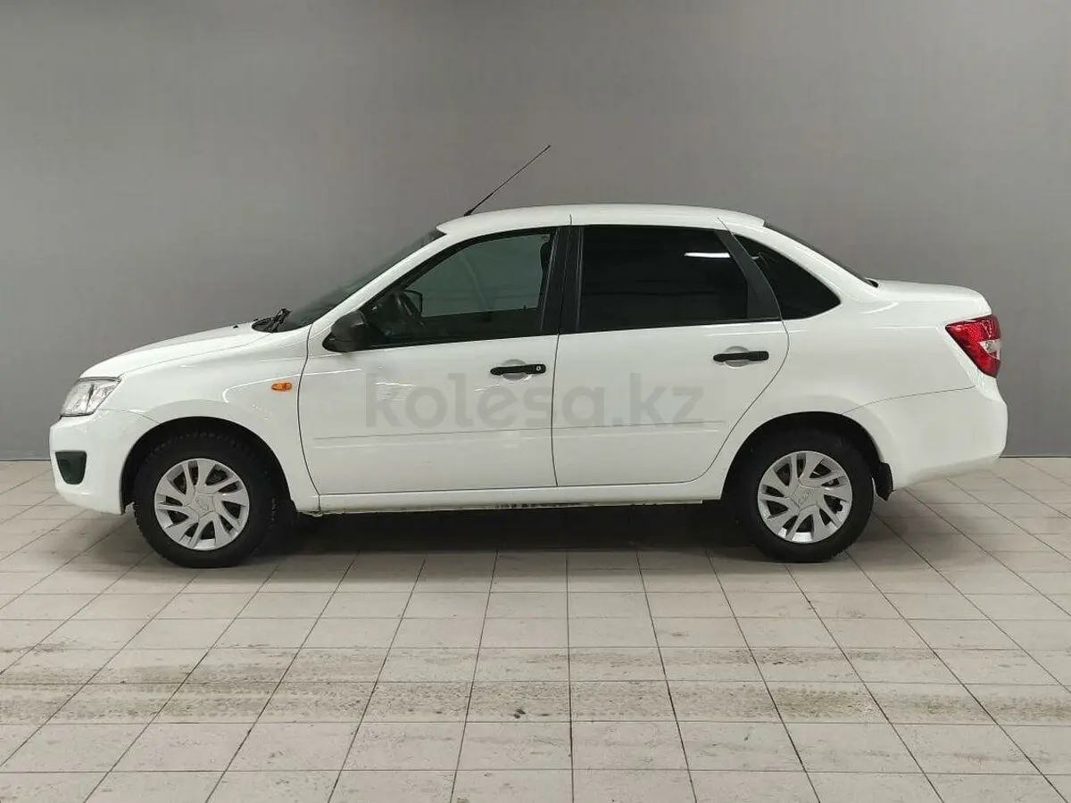 2017 года, КПП Механика, 1.6 л.