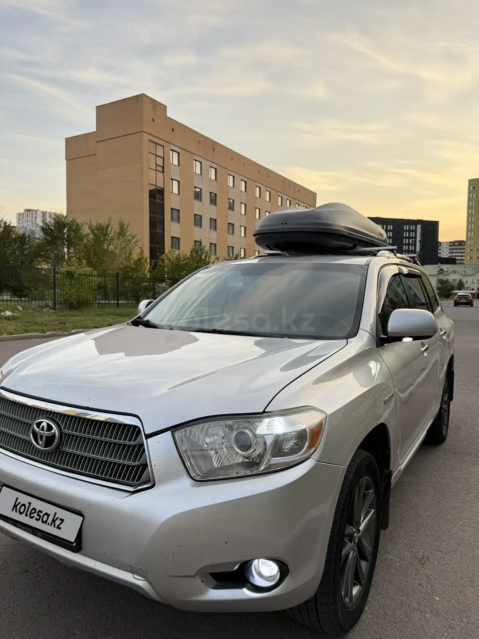 2008 года, КПП Вариатор, 3.3 л.