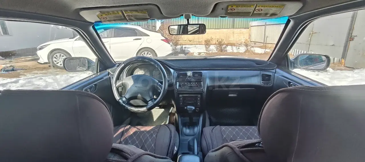 1989 года, КПП Механика, 2.2 л.