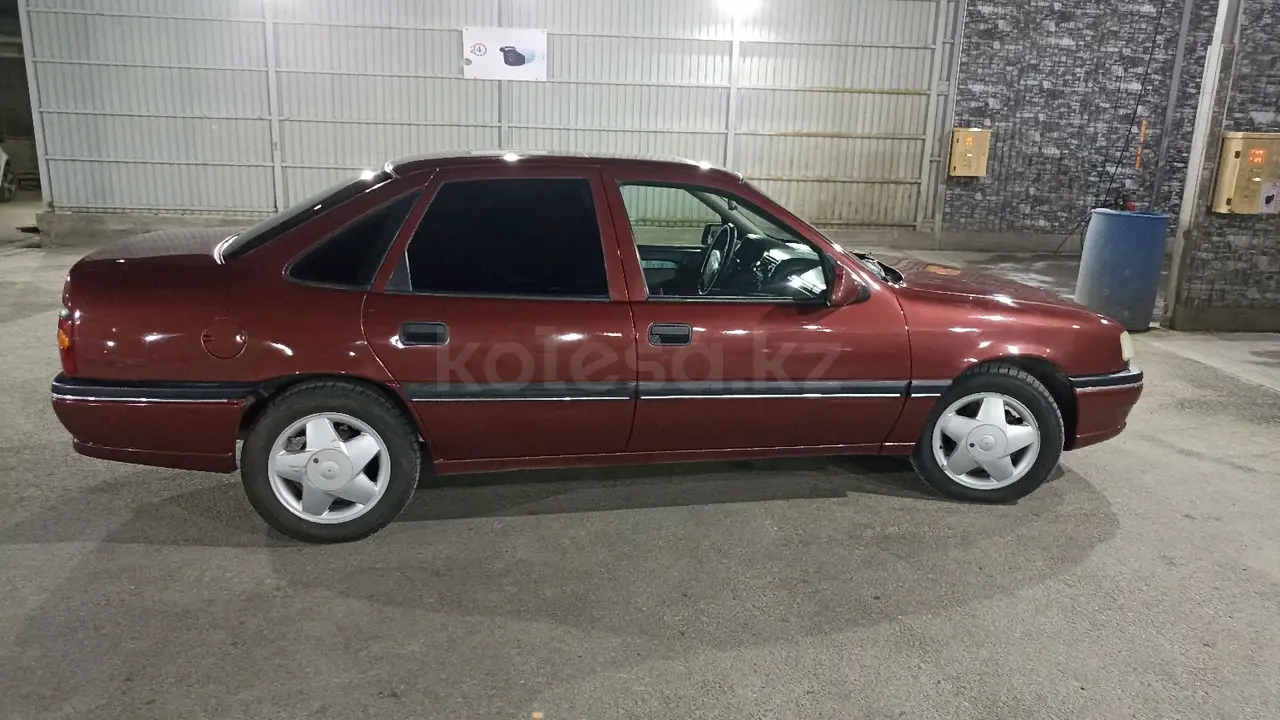 1995 года, КПП Механика, 1.8 л.