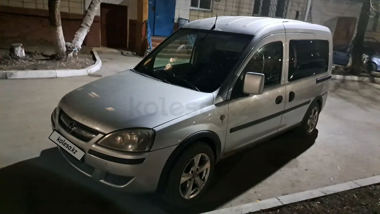 2006 года, КПП Механика, 1.7 л.