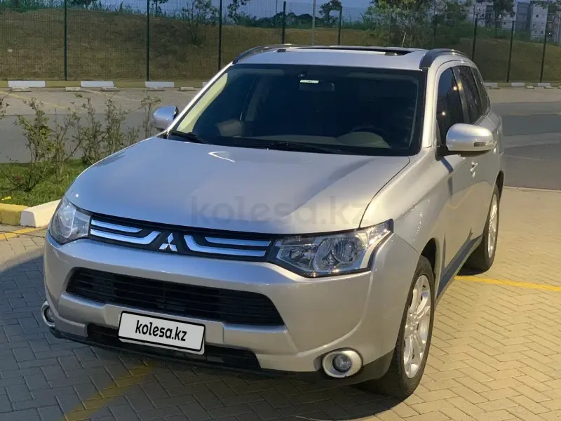 2014 года, КПП Вариатор, 2 л.