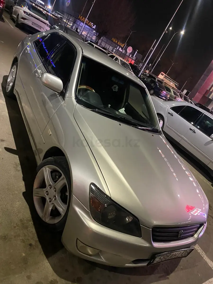 2000 года, КПП Автомат, 2 л.