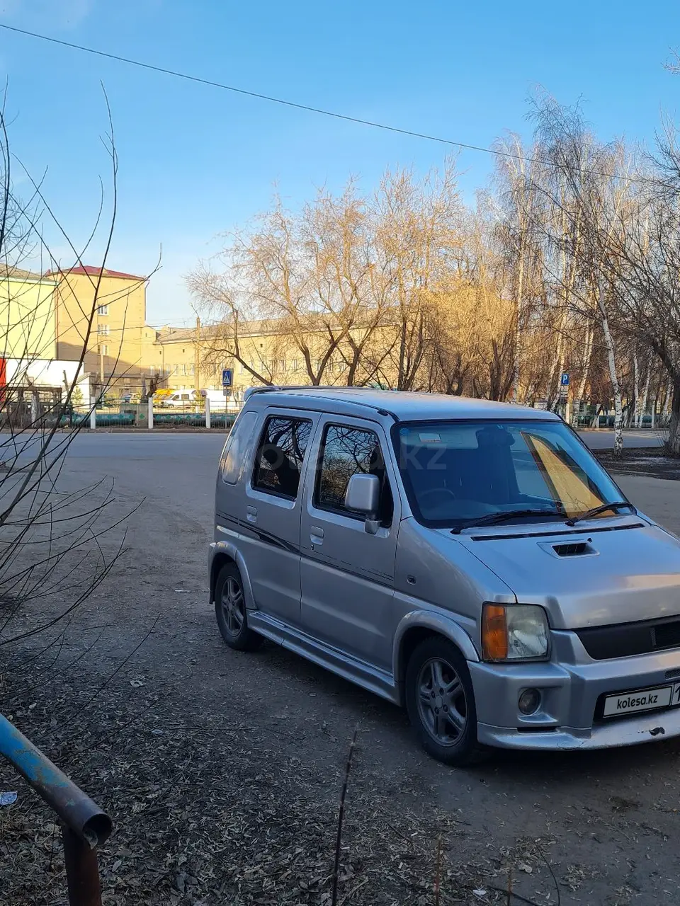 1999 года, КПП Механика, 0.7 л.