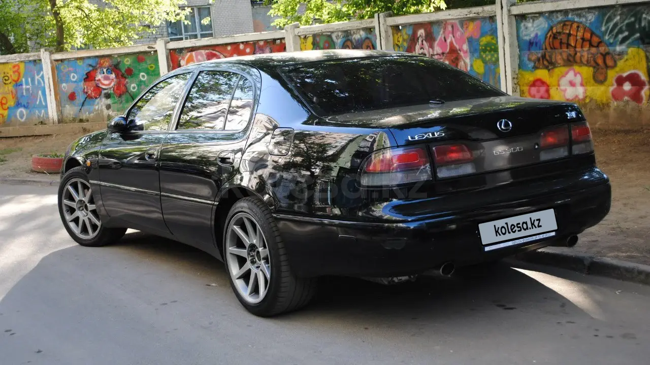 1994 года, КПП Автомат, 3 л.