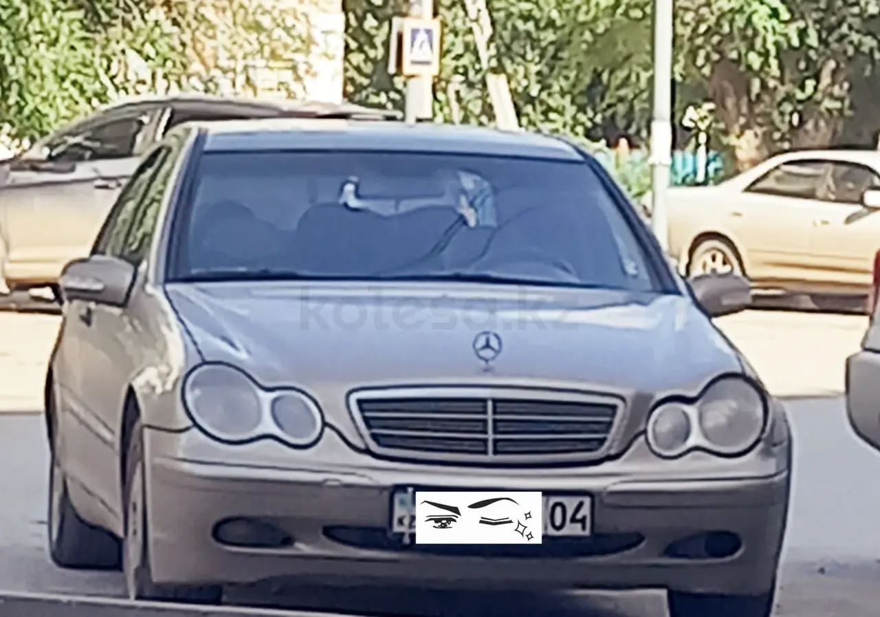 2002 года, КПП Механика, 1.8 л.