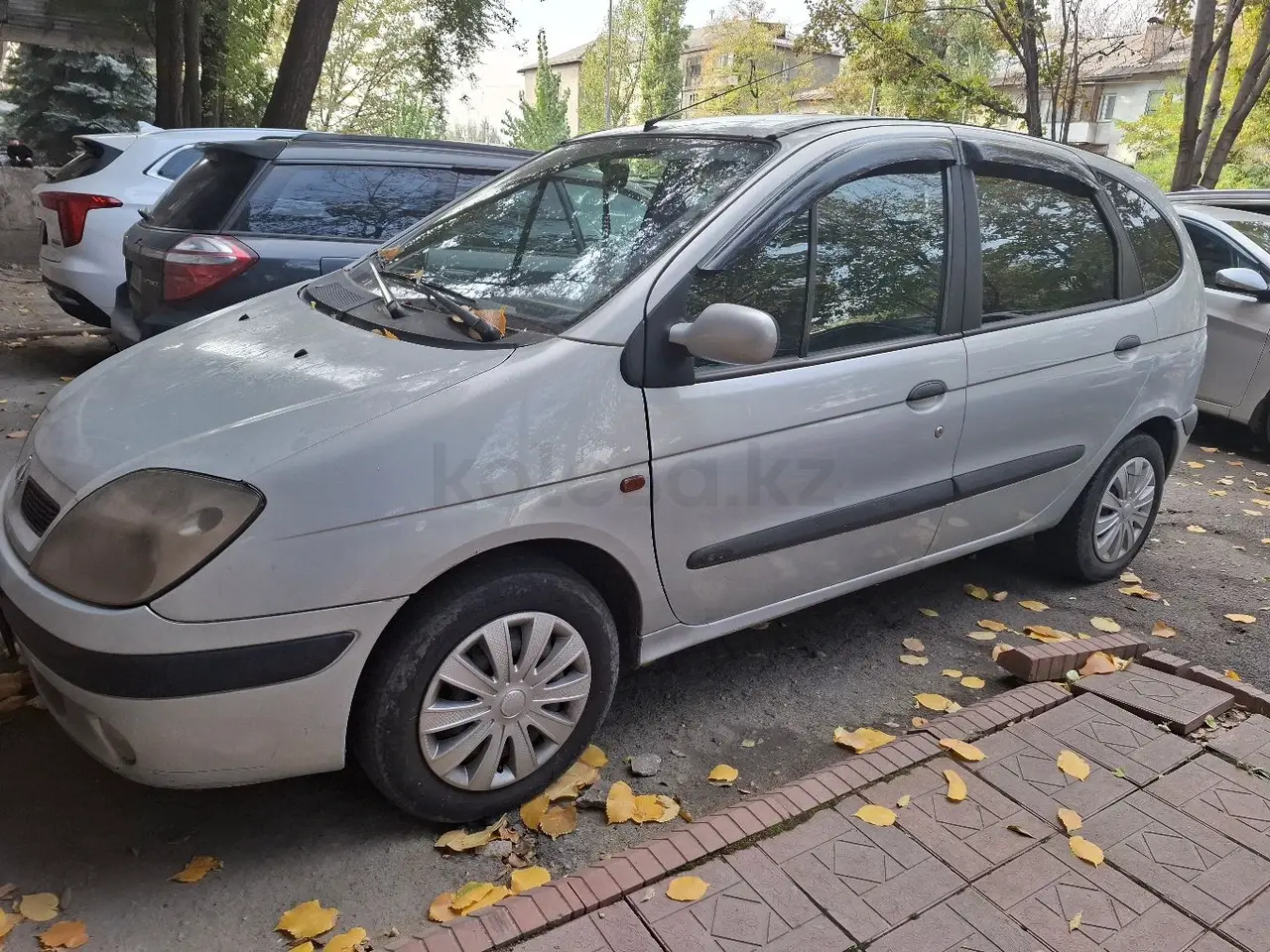 2001 года, КПП Автомат, 1.6 л.