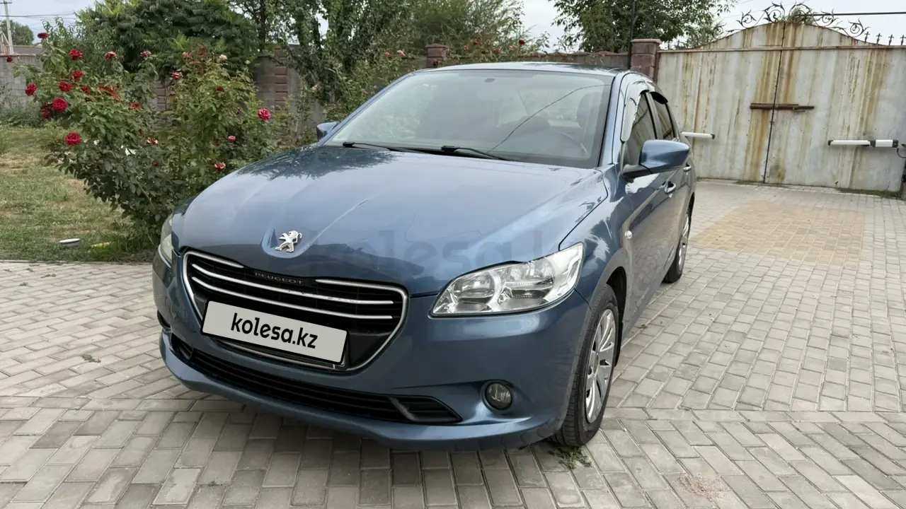 2016 года, КПП Механика, 1.6 л.