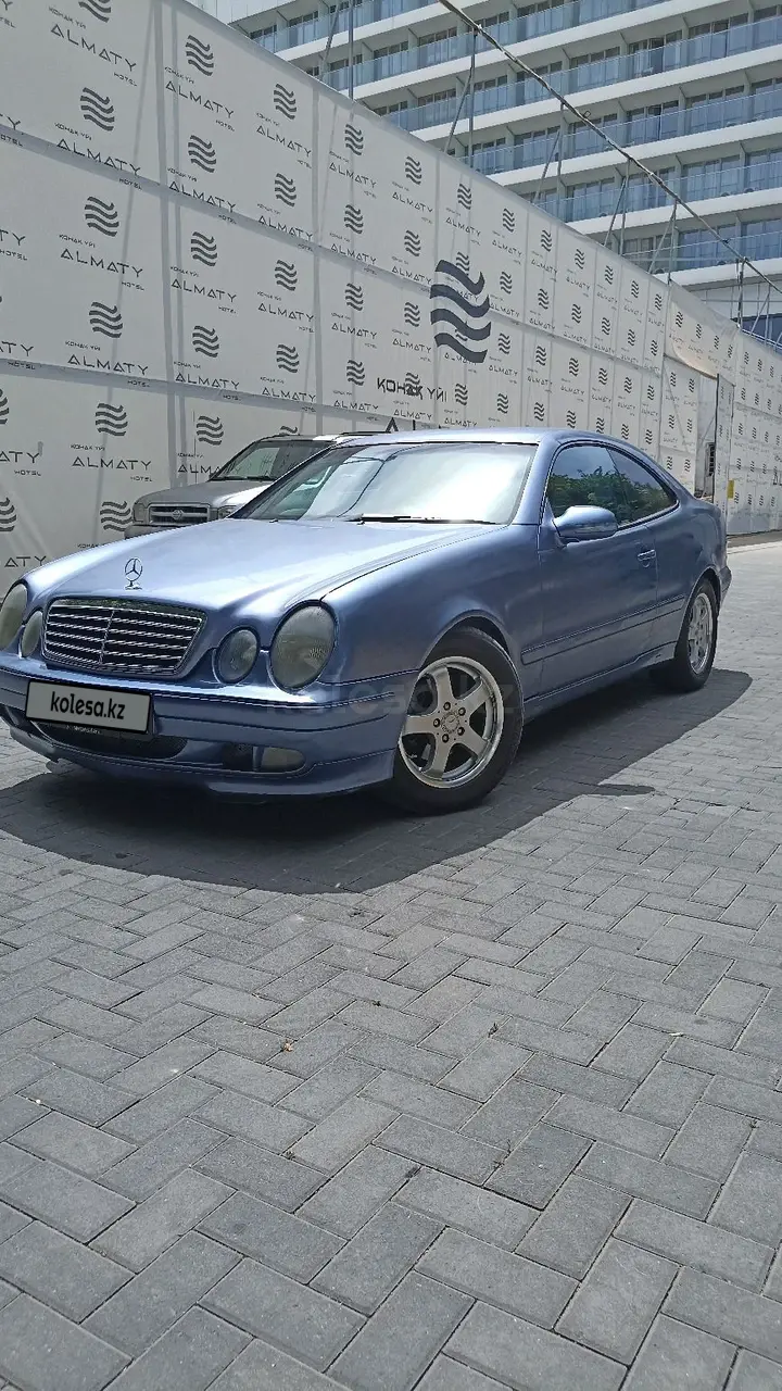 2000 года, КПП Автомат, 2.3 л.