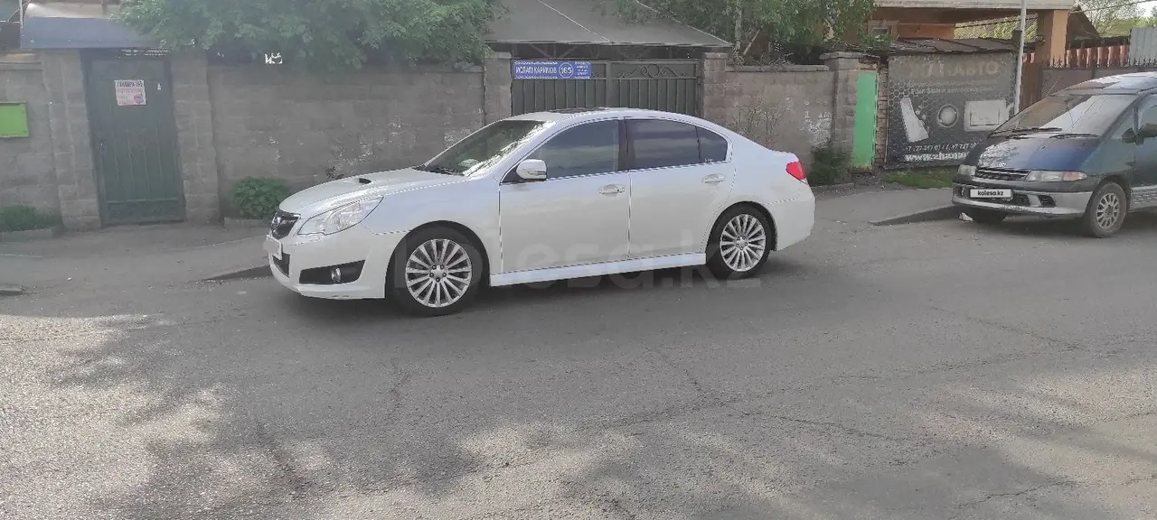 2010 года, КПП Автомат, 2.5 л.