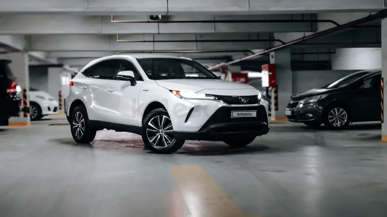 2021 года, КПП Вариатор, 2.5 л.