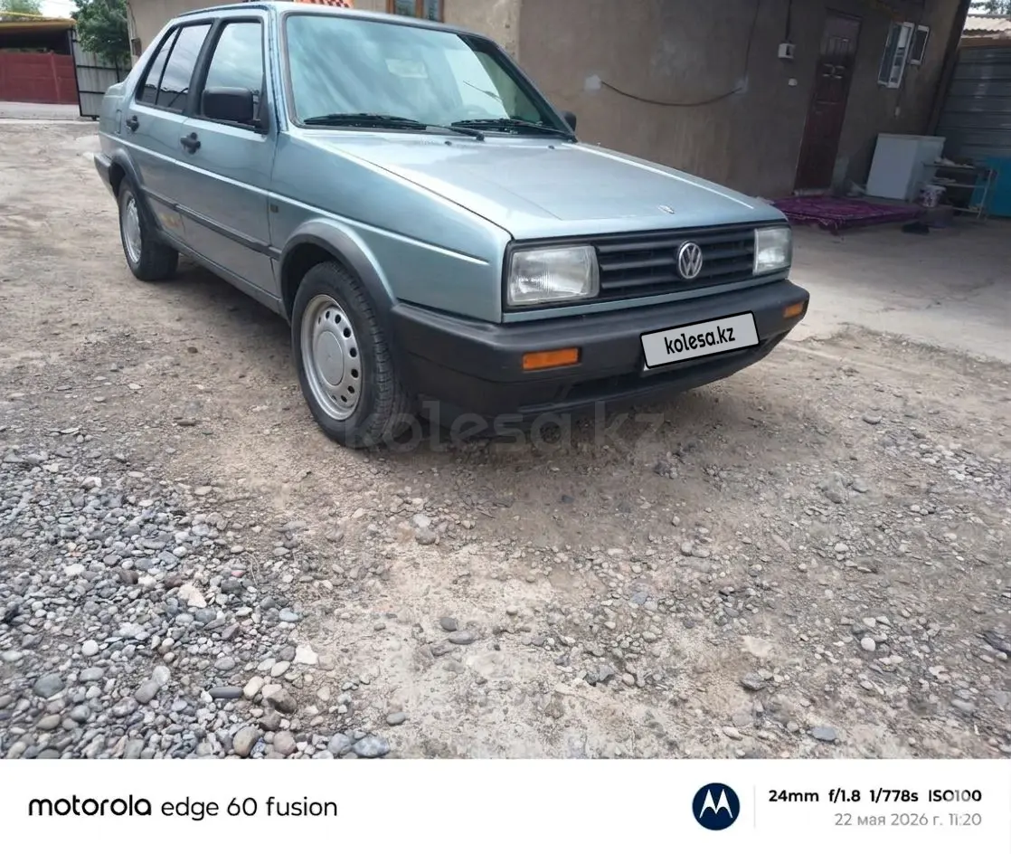 1990 года, КПП Механика, 1.8 л.