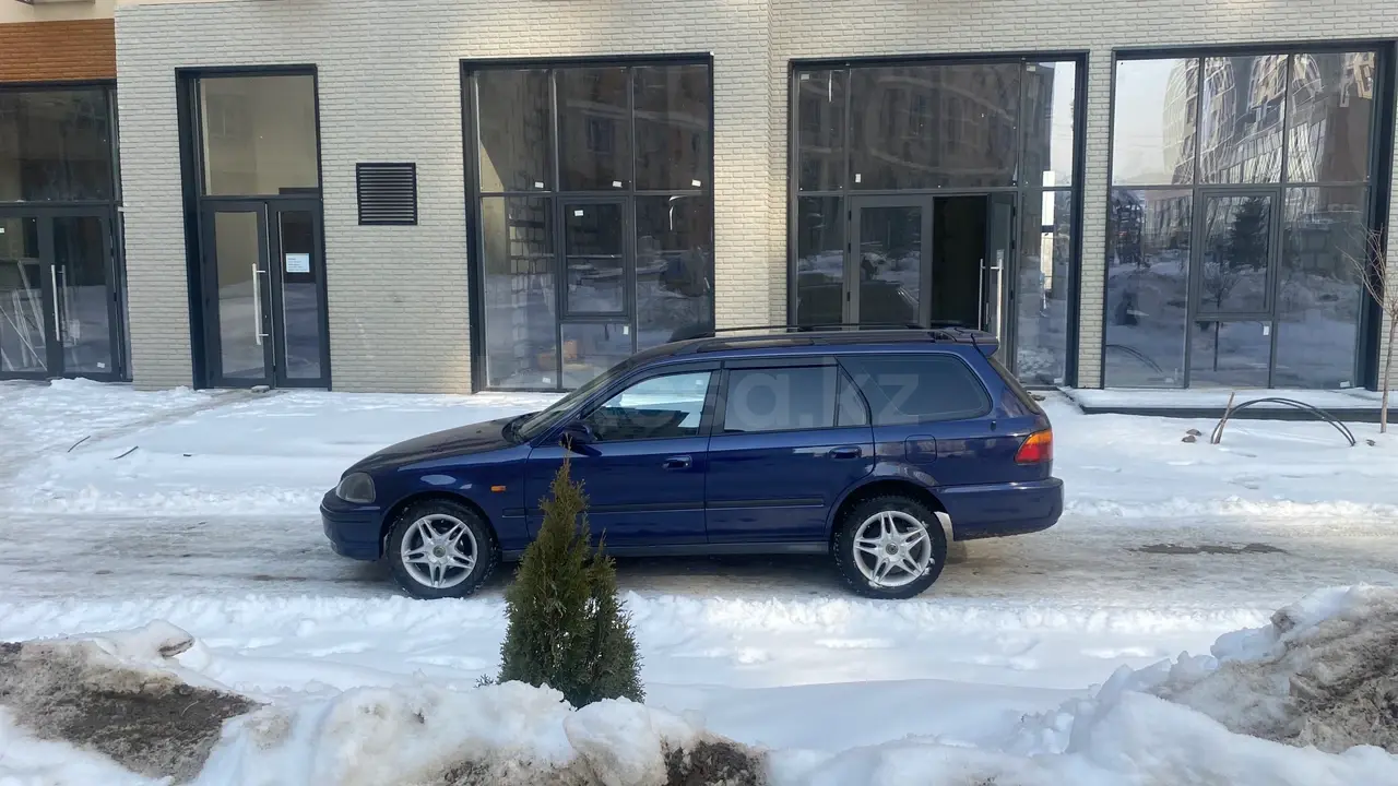 1996 года, КПП Автомат, 2 л.