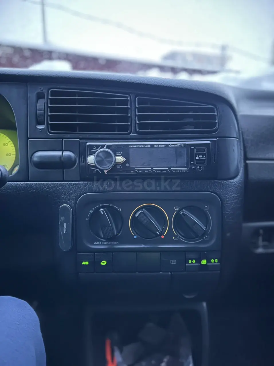 1997 года, КПП Автомат, 2 л.