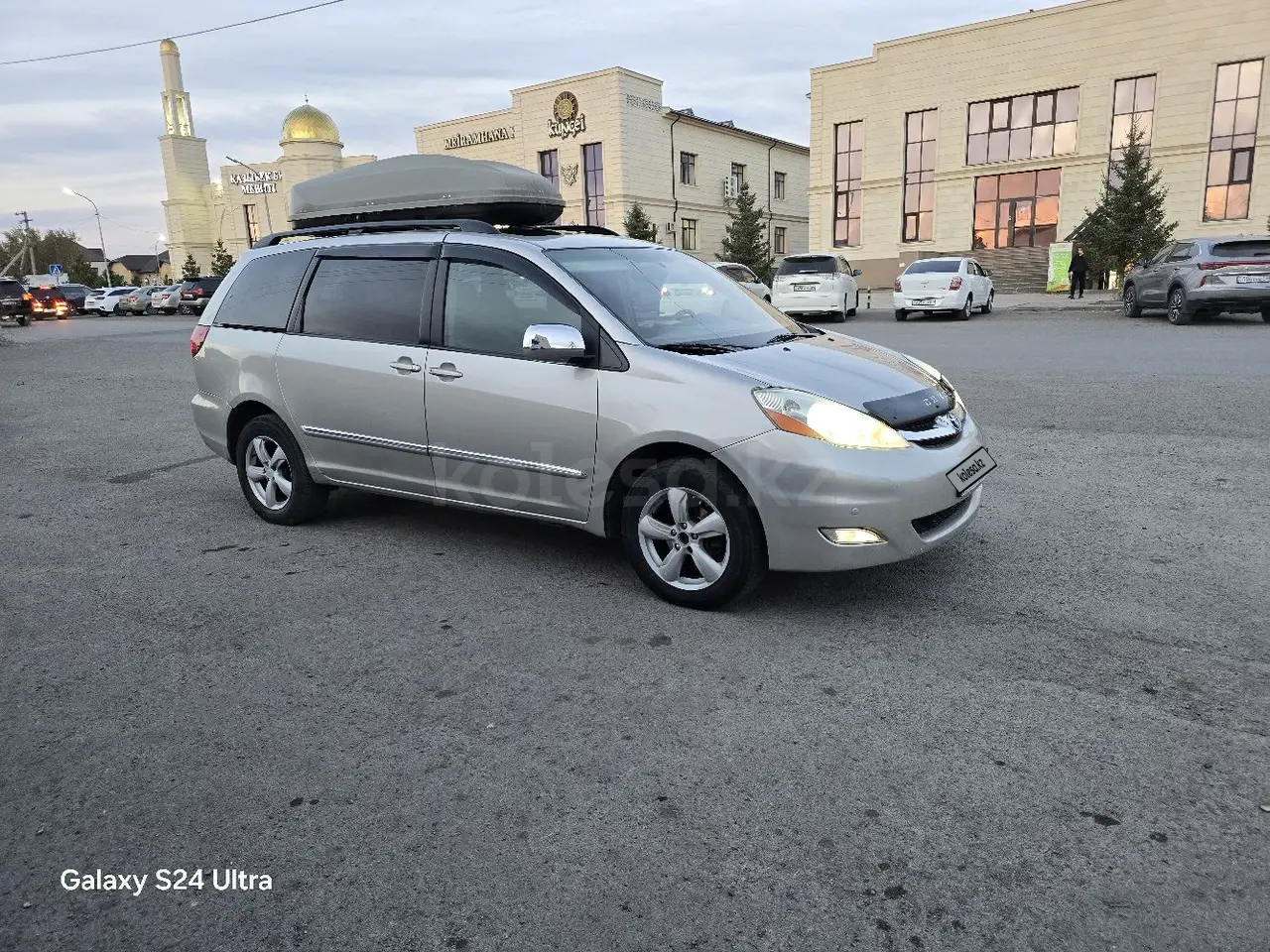 2006 года, КПП Автомат, 3.3 л.