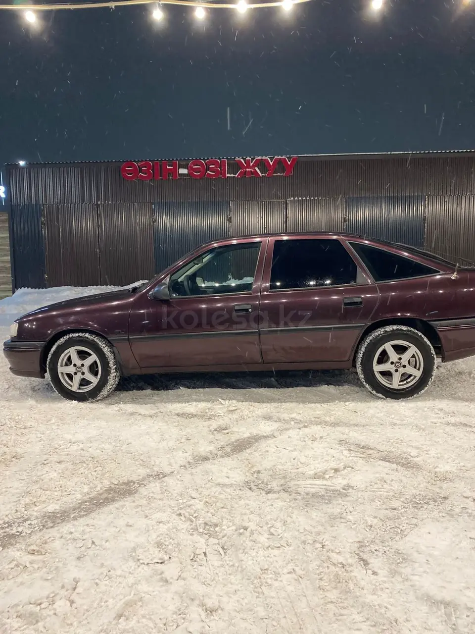 1993 года, КПП Механика, 1.6 л.