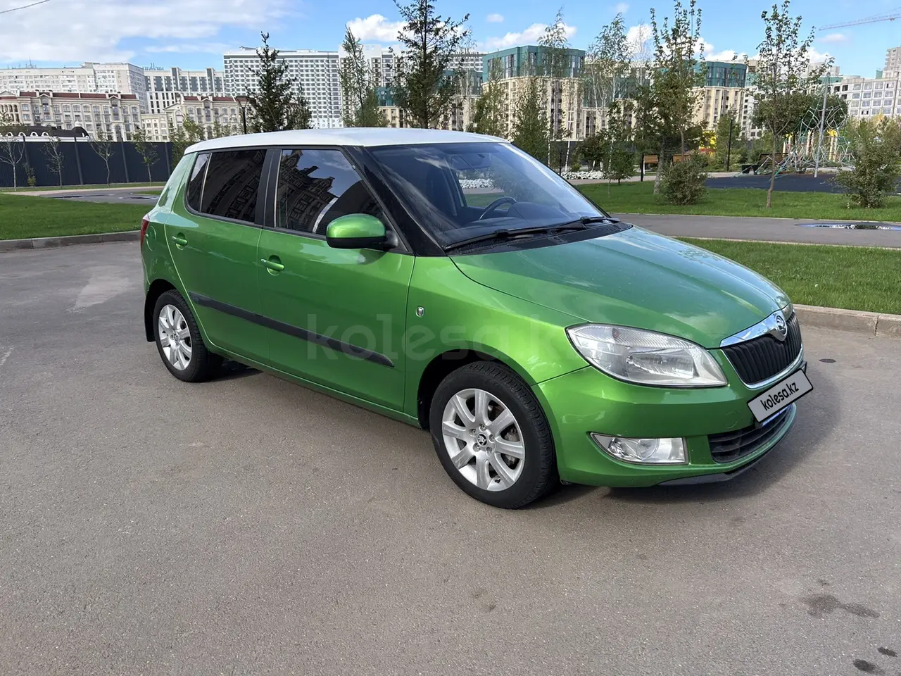 2013 года, КПП Автомат, 1.6 л.