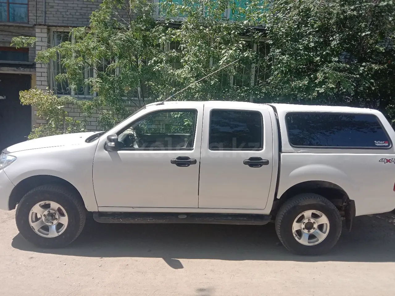 2013 года, КПП Механика, 2.4 л.