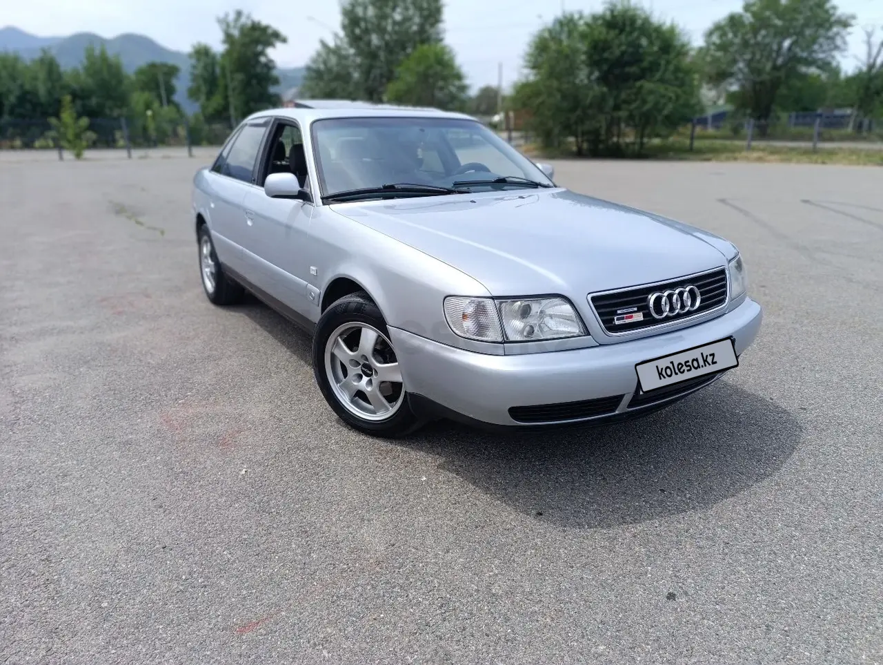 1996 года, КПП Автомат, 2.6 л.