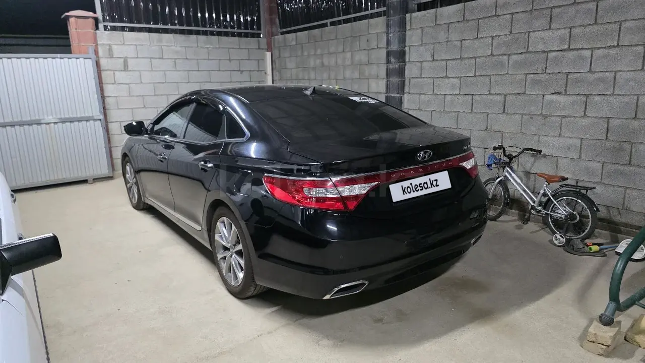 2015 year, КПП Автомат, 3 л.