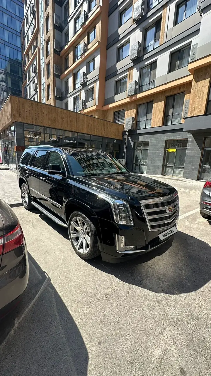 2018 года, КПП Автомат, 6.2 л.